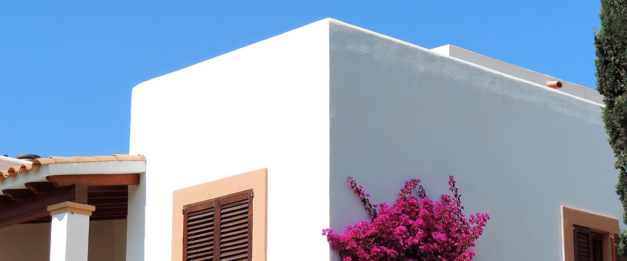 Wow, we’re going to Ibiza: 5 advantages of buying a holiday home