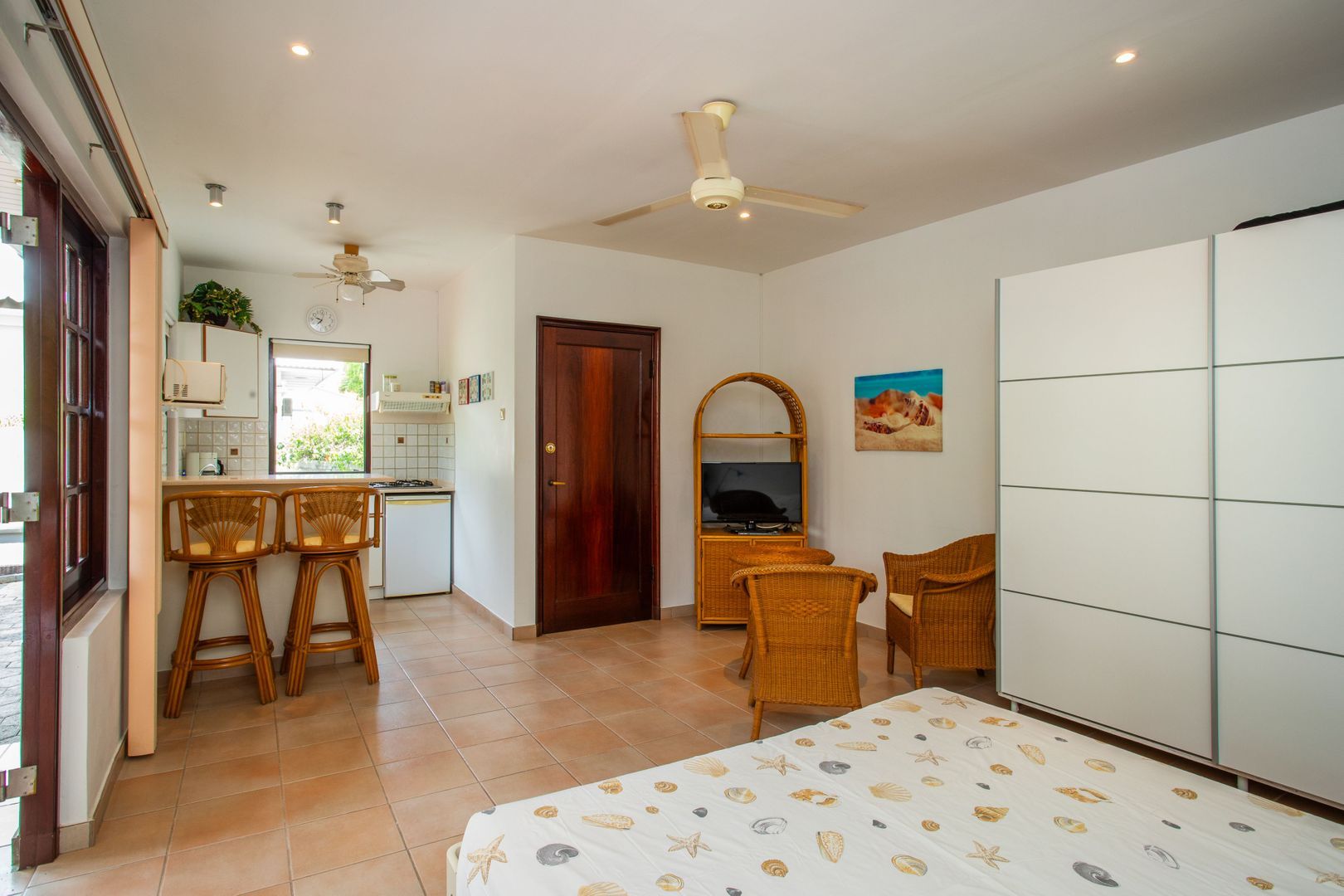 Bernhardlaan 7, Emmastad foto-21