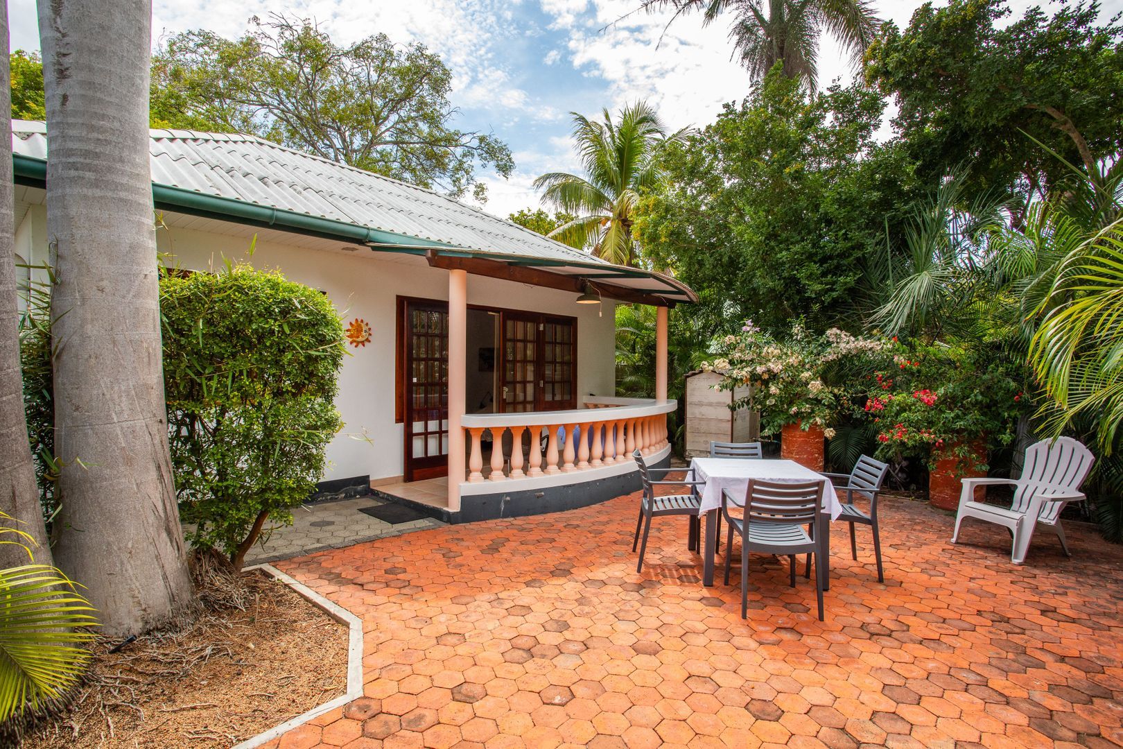 Bernhardlaan 7, Emmastad foto-27