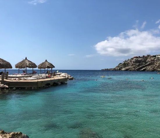 Blue Bay, Blue Bay Golf & Beach Resort