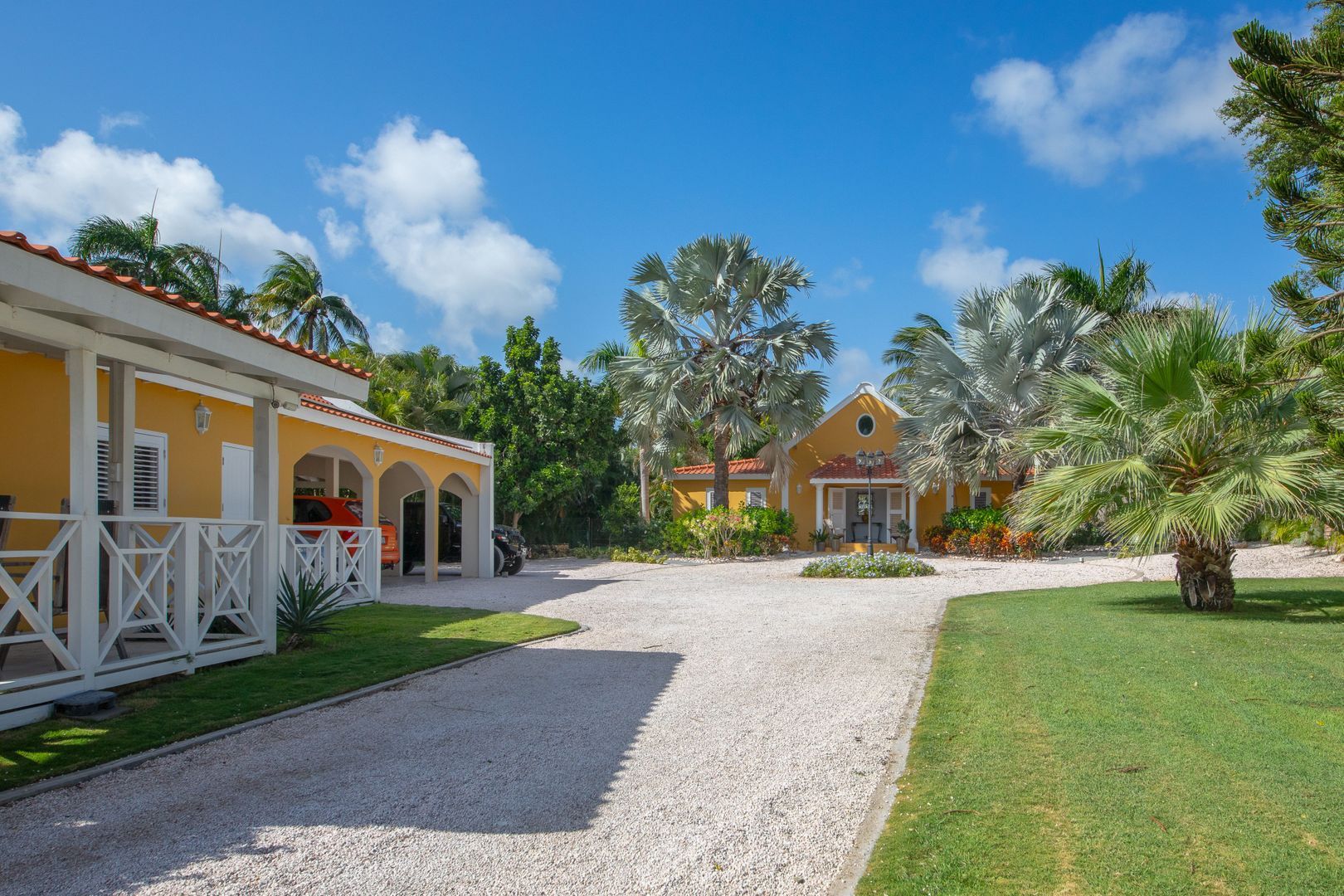 Kaya Themis 15, Van Engelen foto-2