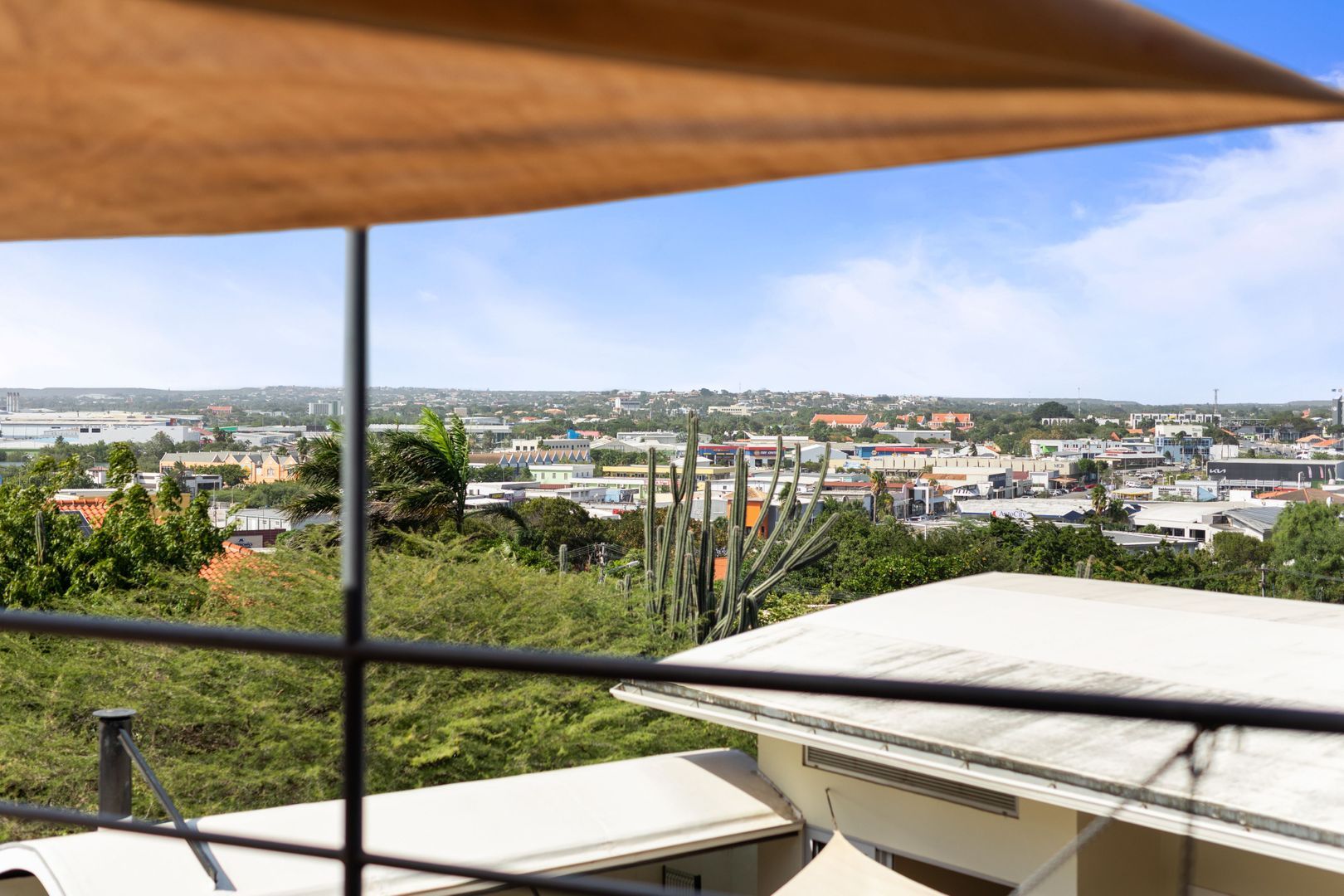 Salina Abaostraat 16, Salinja foto-54