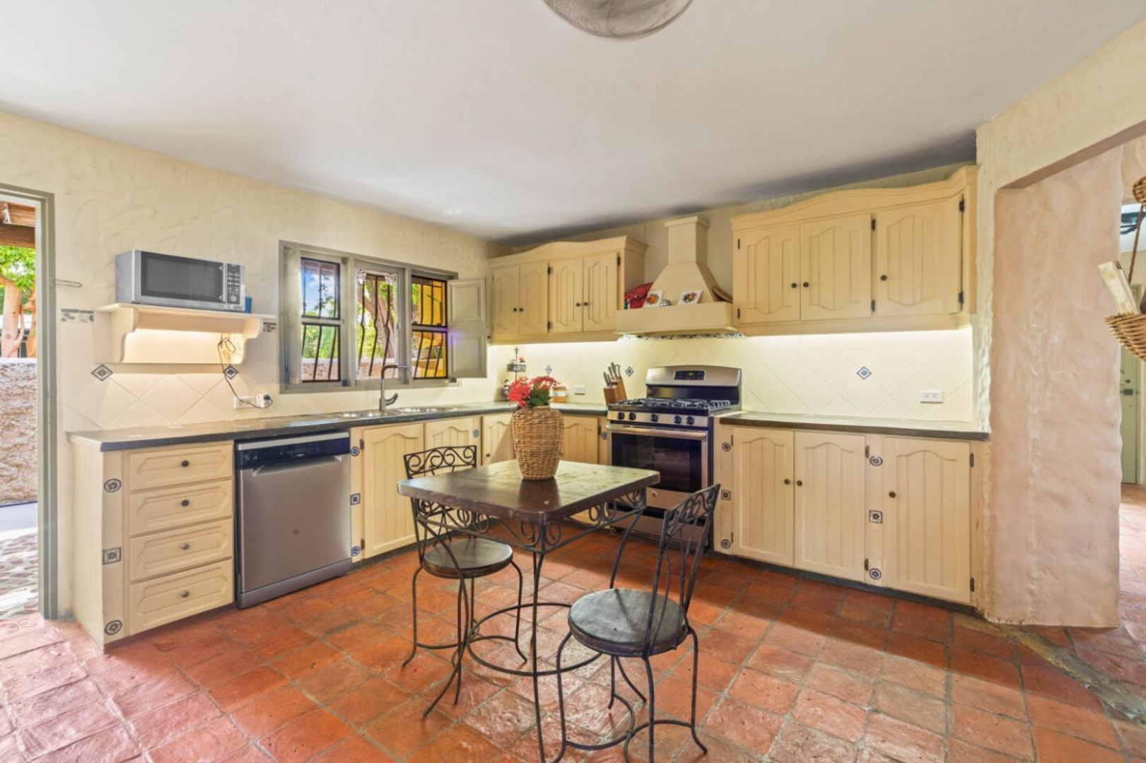 Joonchi 12, Joonchi foto-65