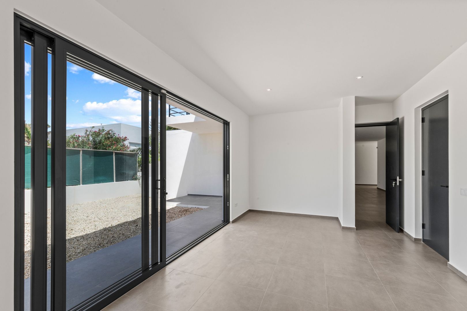 Kaya Baltiko, Vista Royal foto-10