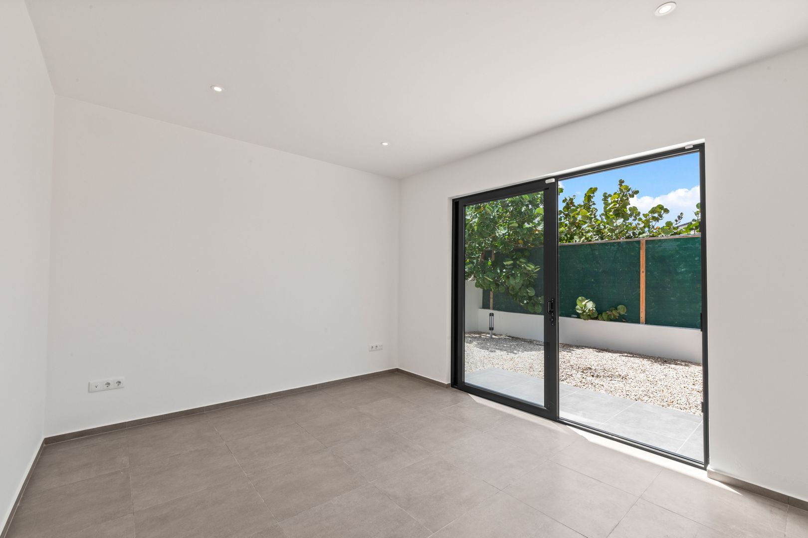 Kaya Baltiko, Vista Royal foto-3