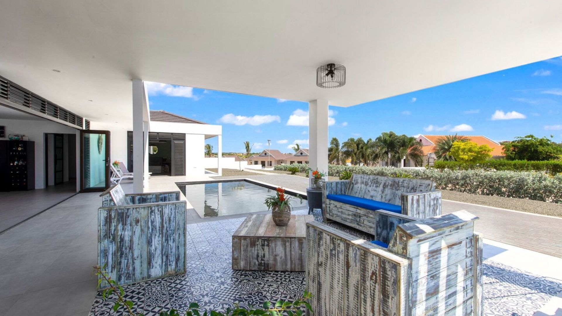 Blue Bay, Blue Bay foto-6