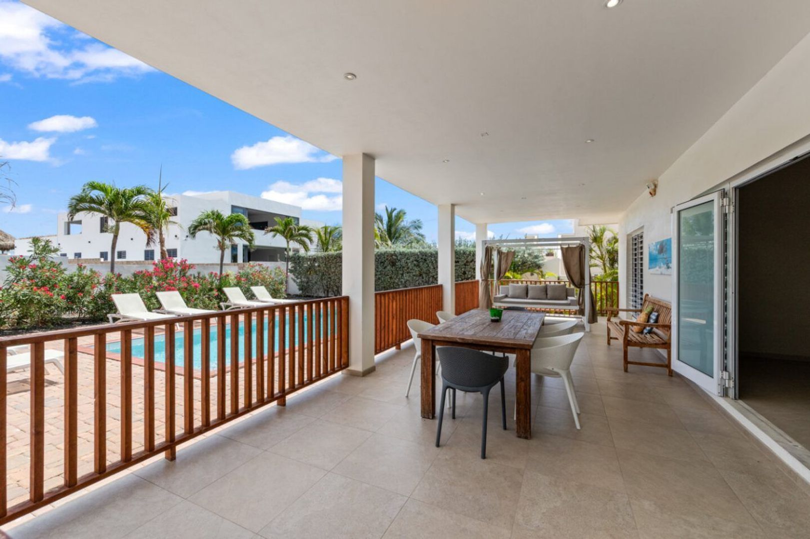 Kaya Baltıko, Vista Royal foto-22