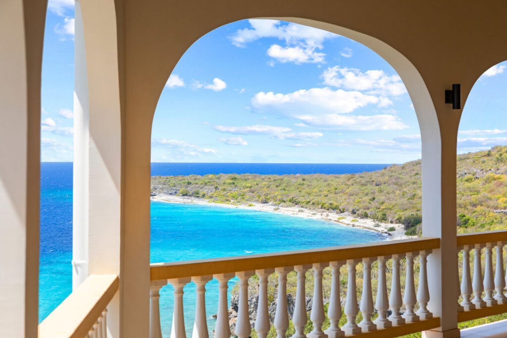 Cas Abou 43, Cas Abou foto-36