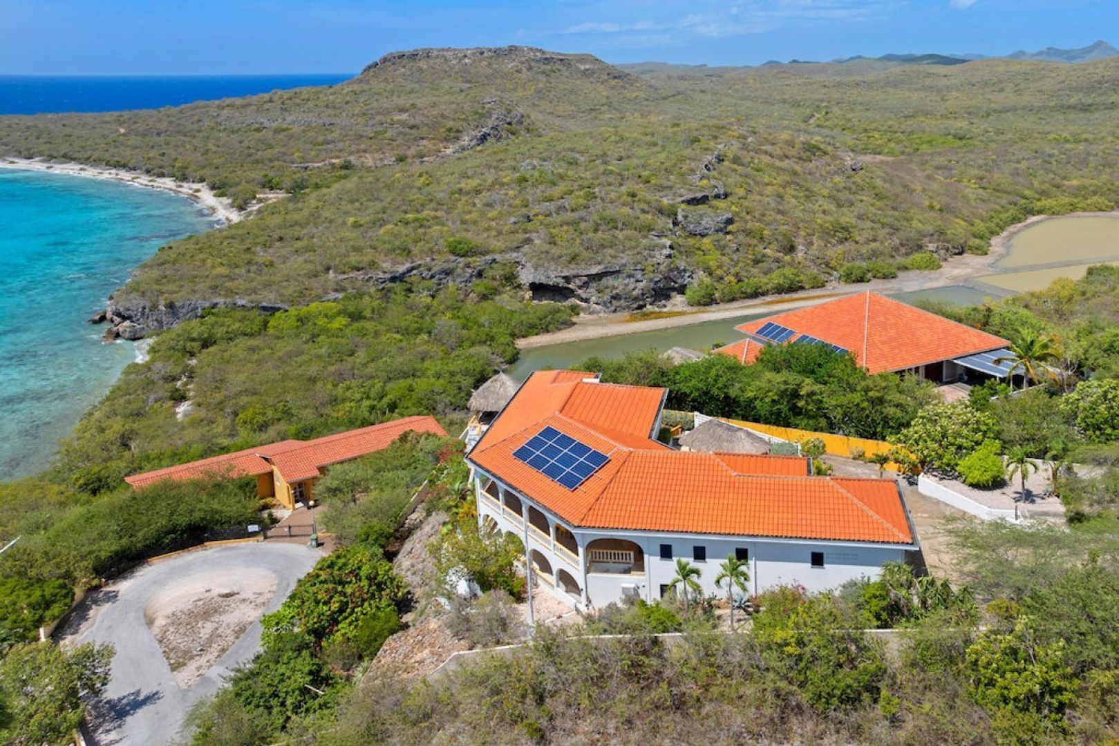 Cas Abou 43, Cas Abou foto-1