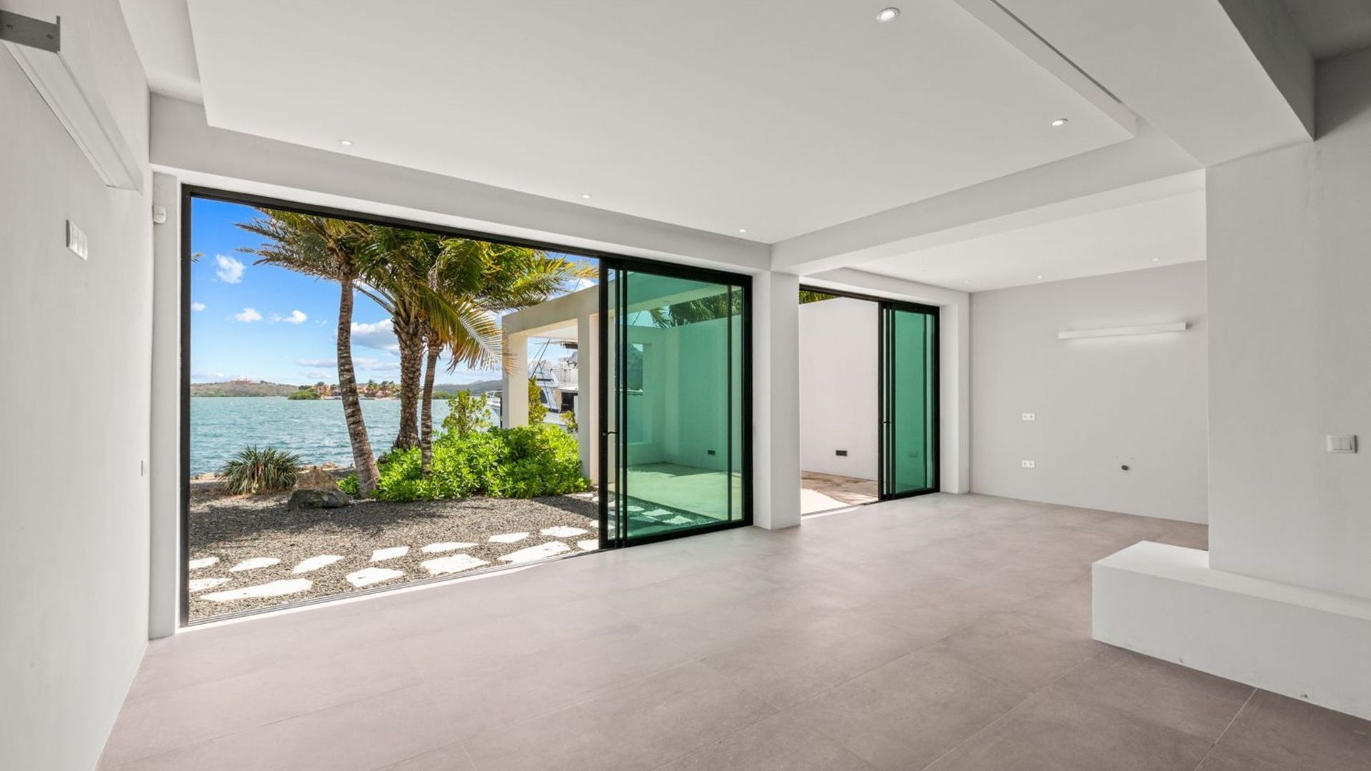 Jan Sofat 175, Jan Sofat foto-22