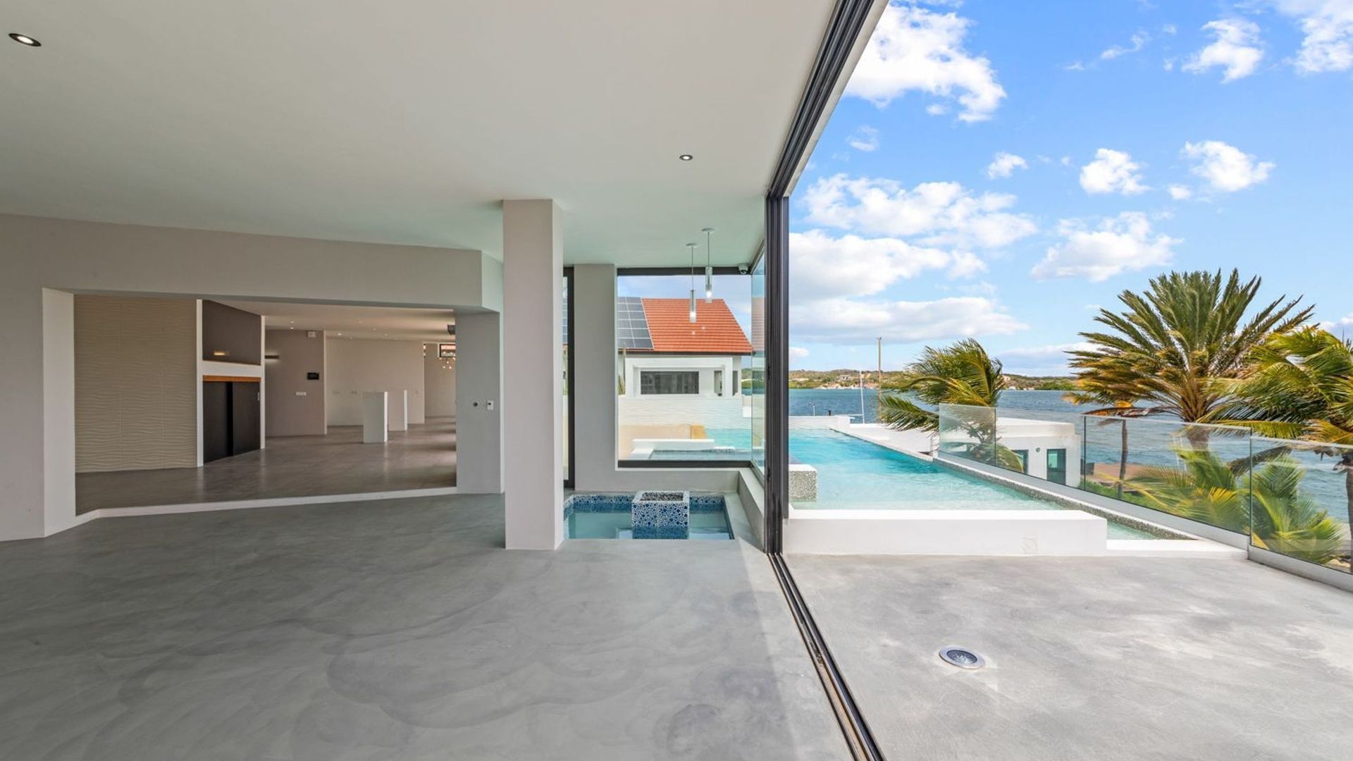 Jan Sofat 175, Jan Sofat foto-16