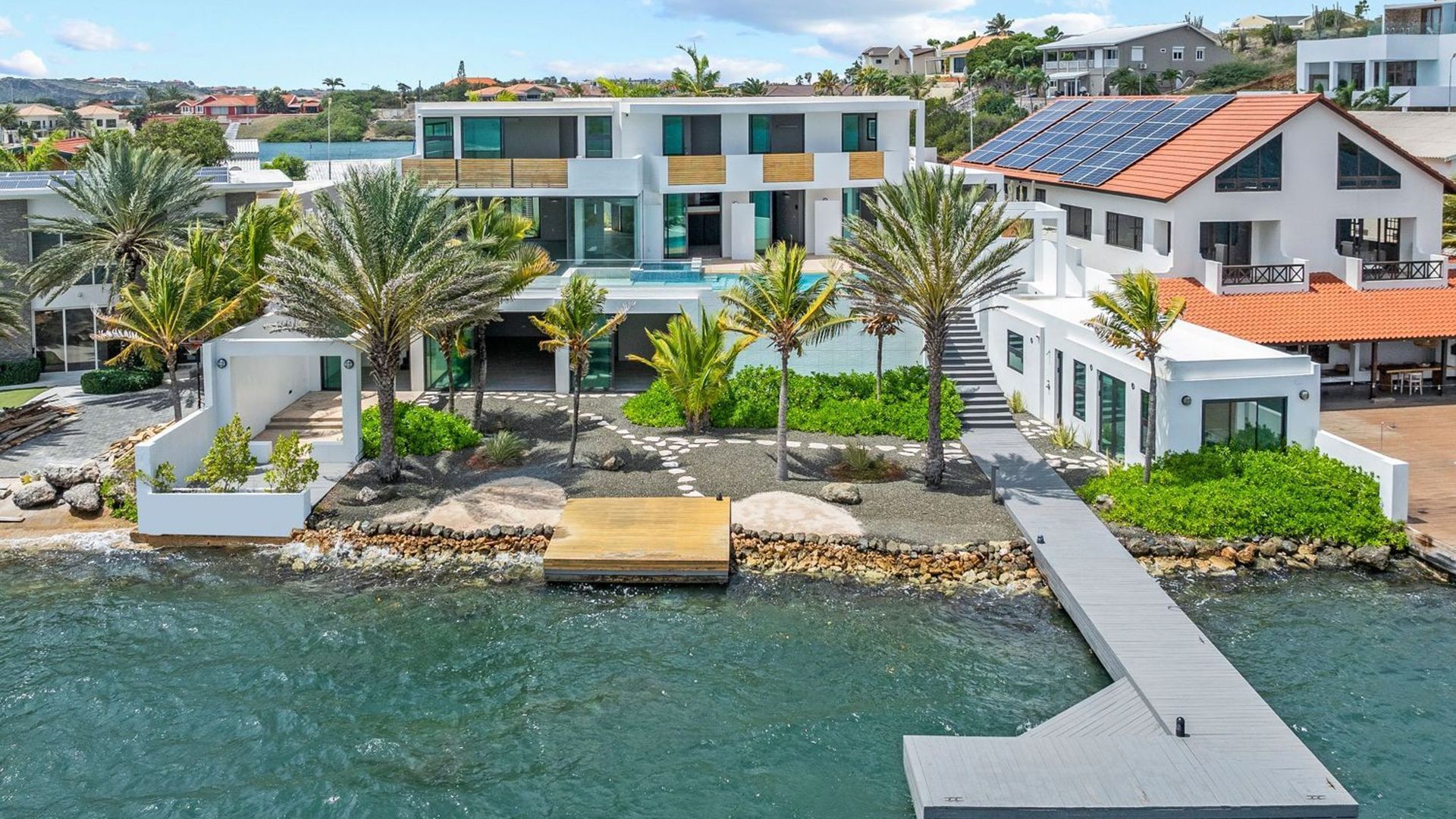 Jan Sofat 175, Jan Sofat foto-0