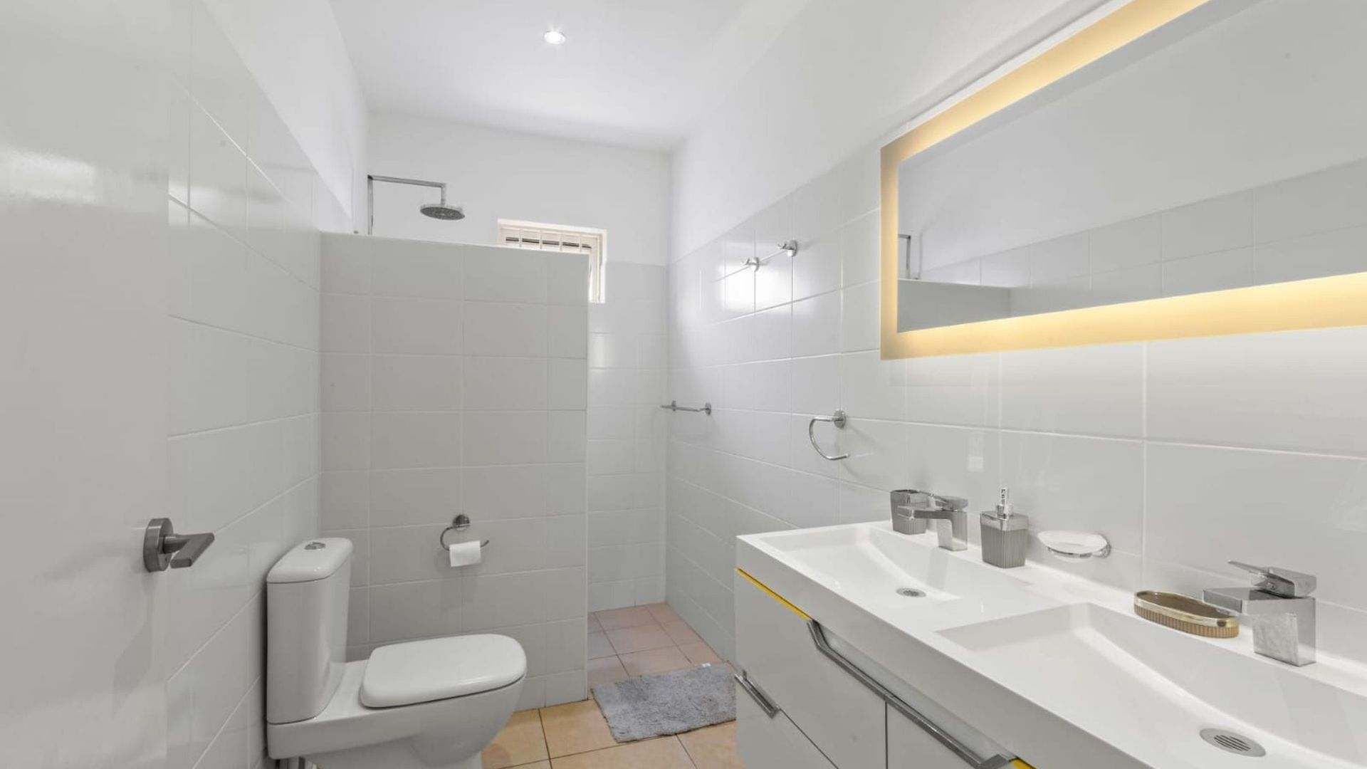 Kaya Barbera 14, Jan Thiel foto-13