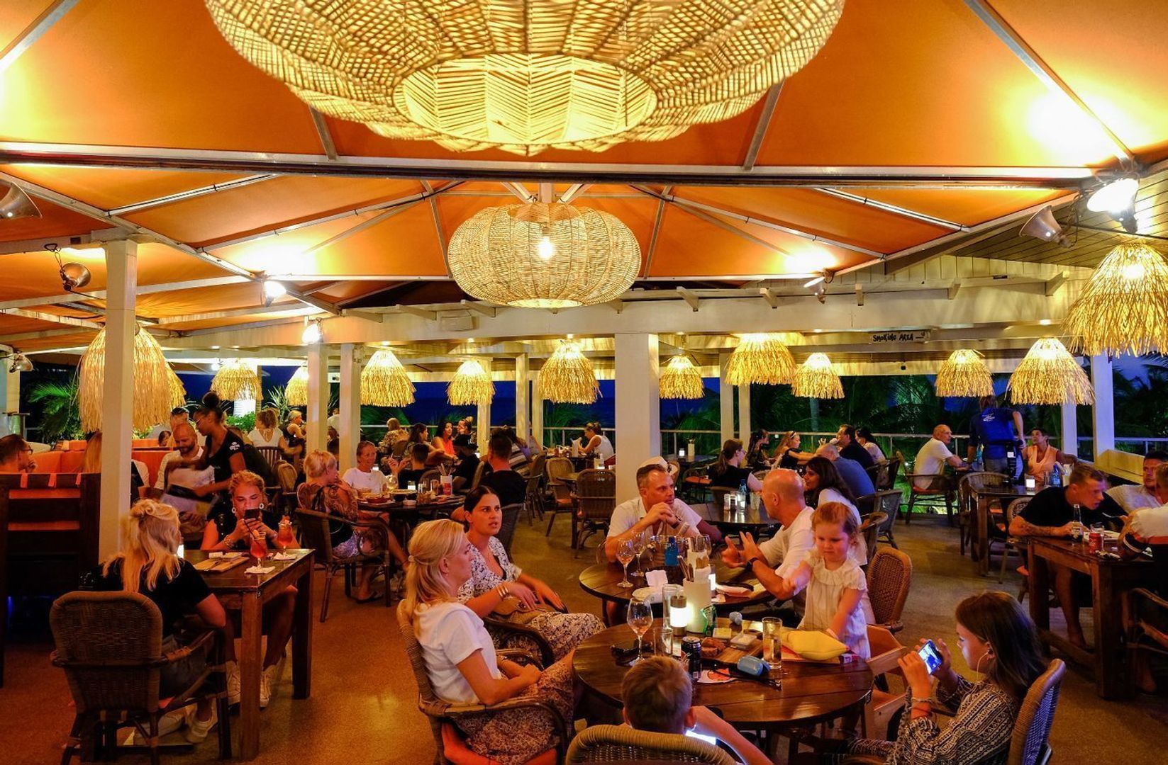 Bapor Kibra 22, Mambo Beach foto-5