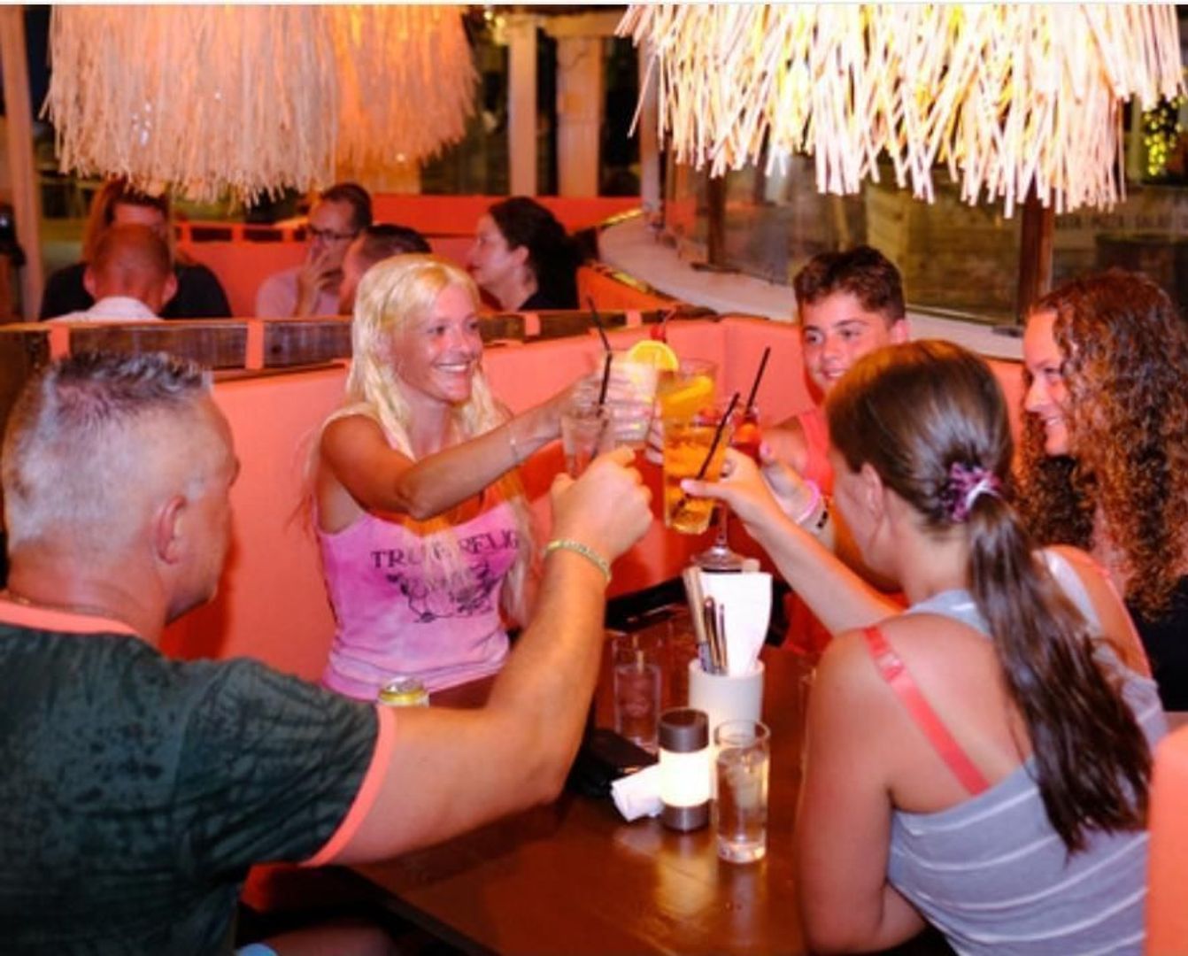 Bapor Kibra 22, Mambo Beach foto-8