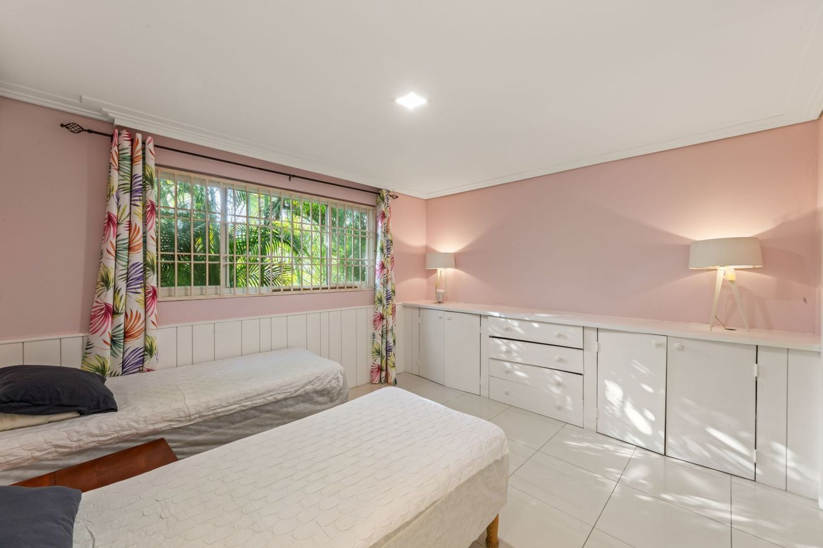 Seru Coral 128, Koraal Partier foto-11