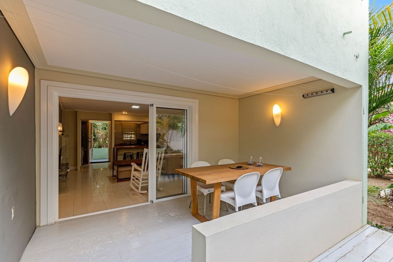 Seru Coral 128, Koraal Partier foto-5