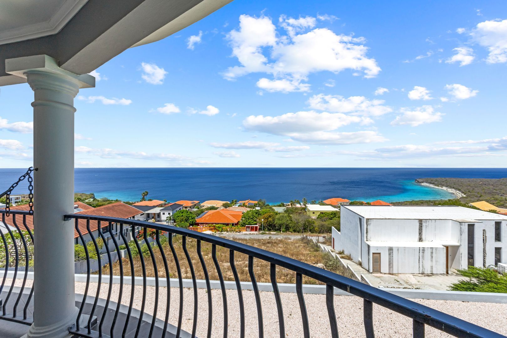 Cas Abou 75, Cas Abou foto-35