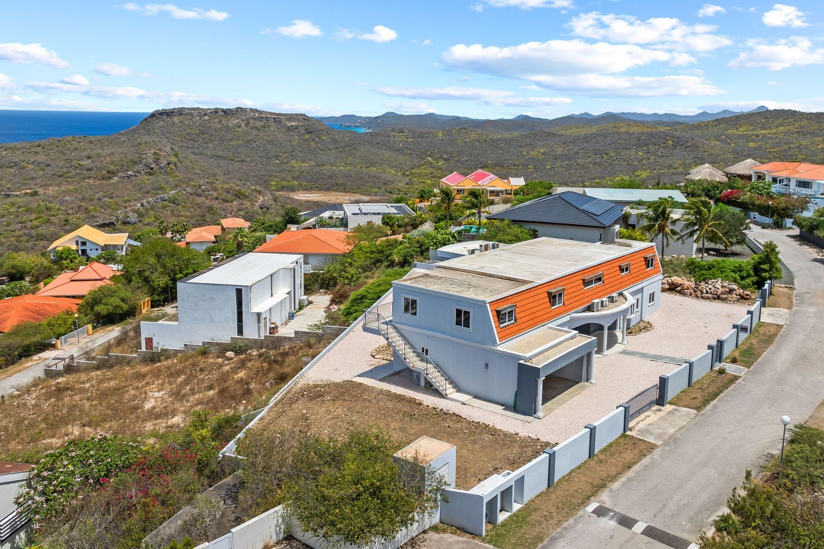 Cas Abou 75, Cas Abou foto-64