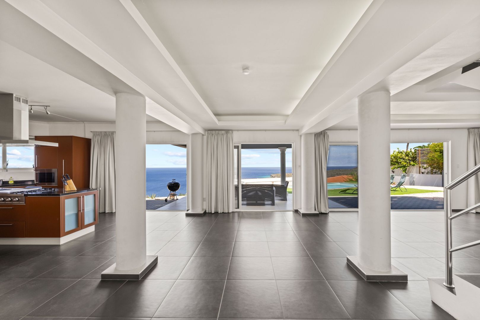 Cas Abou 75, Cas Abou foto-16