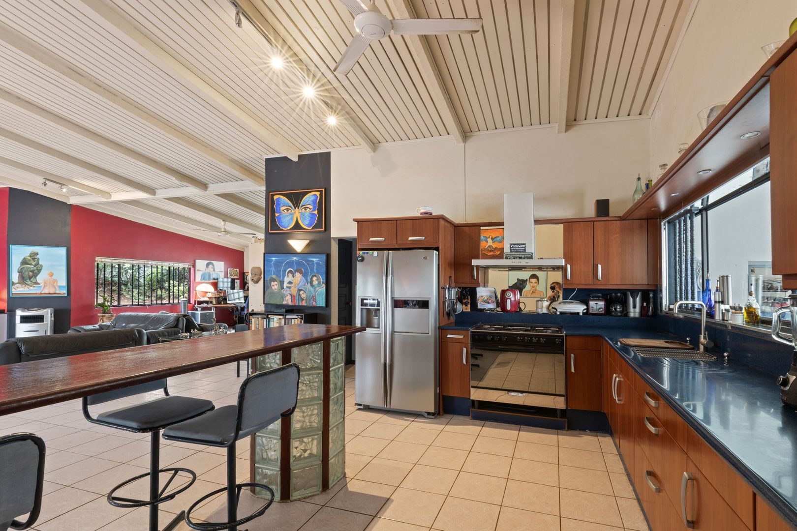 Kaya Rooi Catootje, Rooi Catootje foto-44