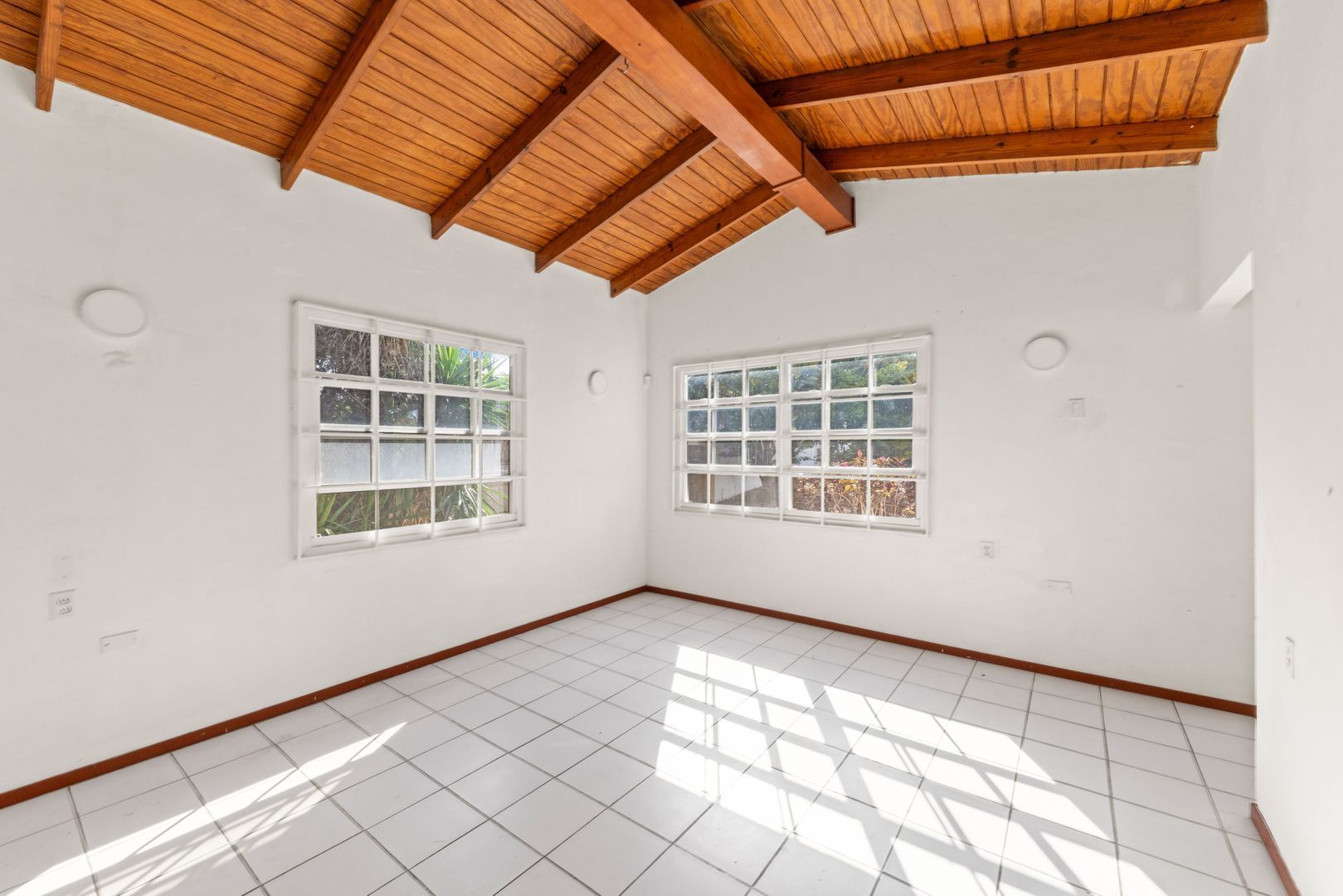 Kaya Mozart 5, Cas Grandi foto-6