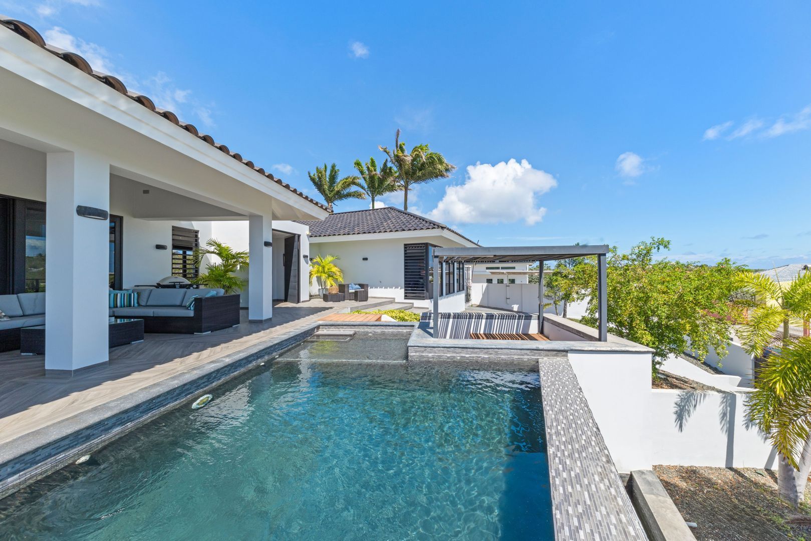 Kaya Dornfelder, Damasco foto-0