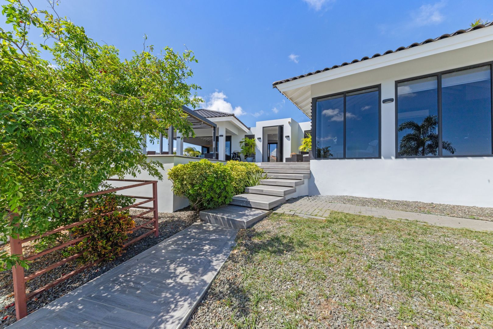 Kaya Dornfelder, Damasco foto-29