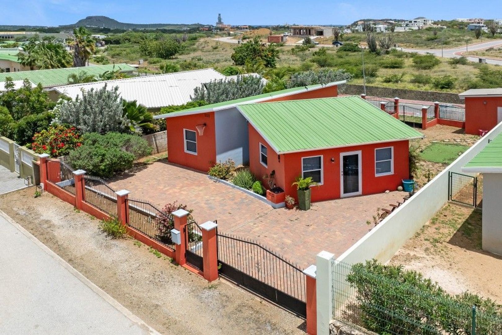 Kaya Perugia 8, Brakkeput foto-5