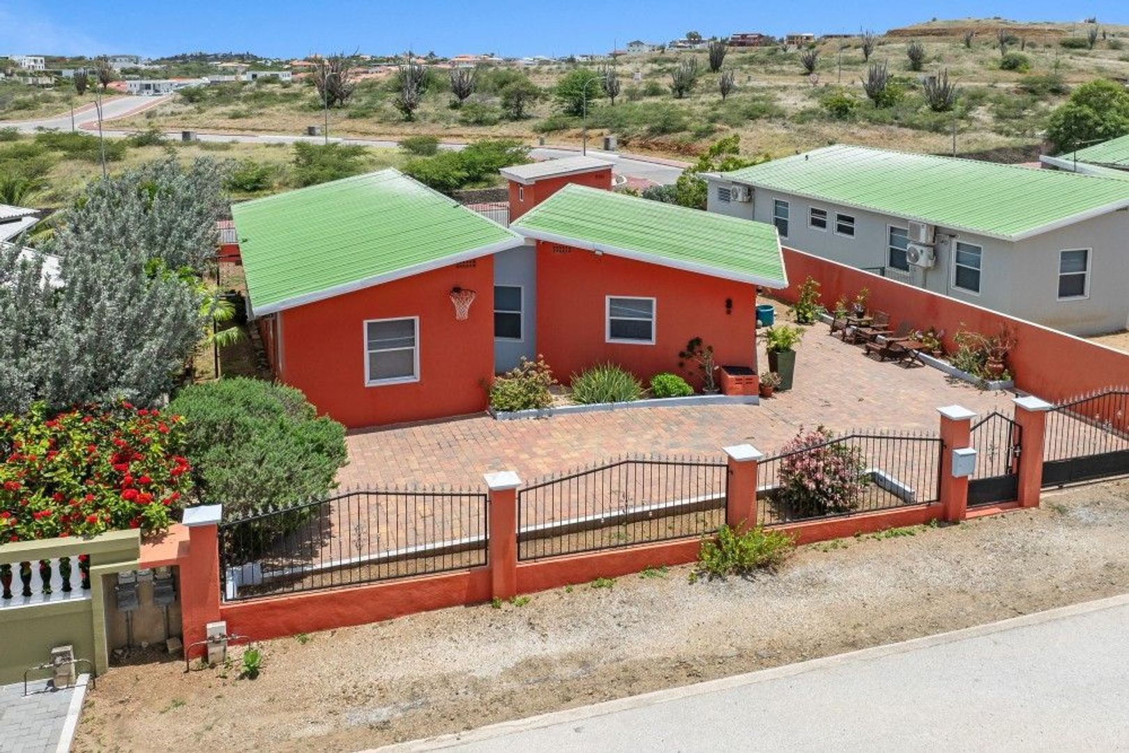 Kaya Perugia 8, Brakkeput foto-4