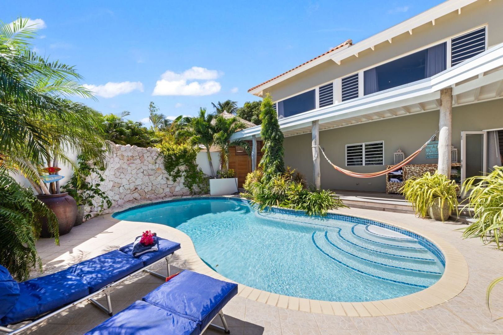 Jan Sofat 128, Jan Sofat foto-2