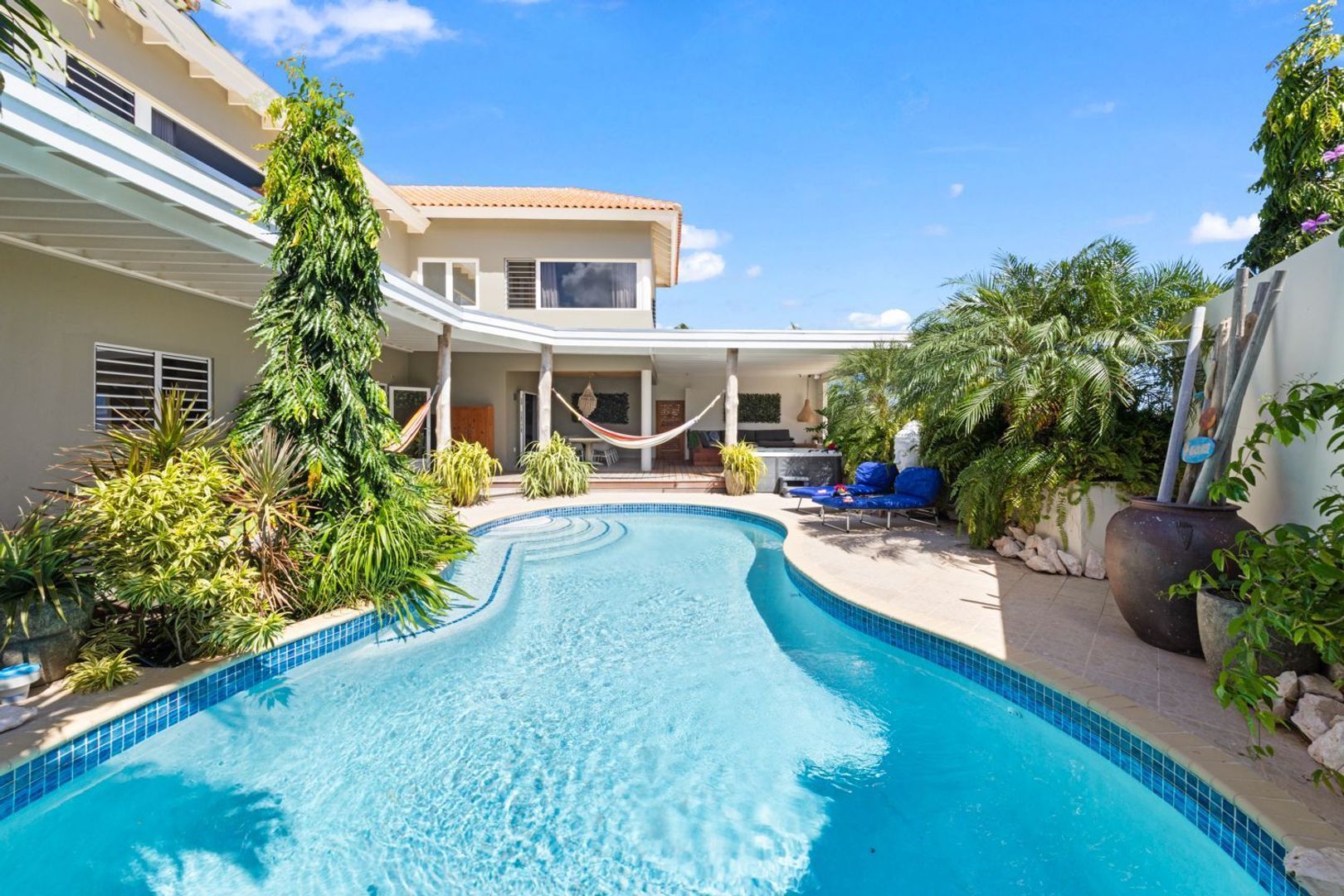 Jan Sofat 128, Jan Sofat foto-0