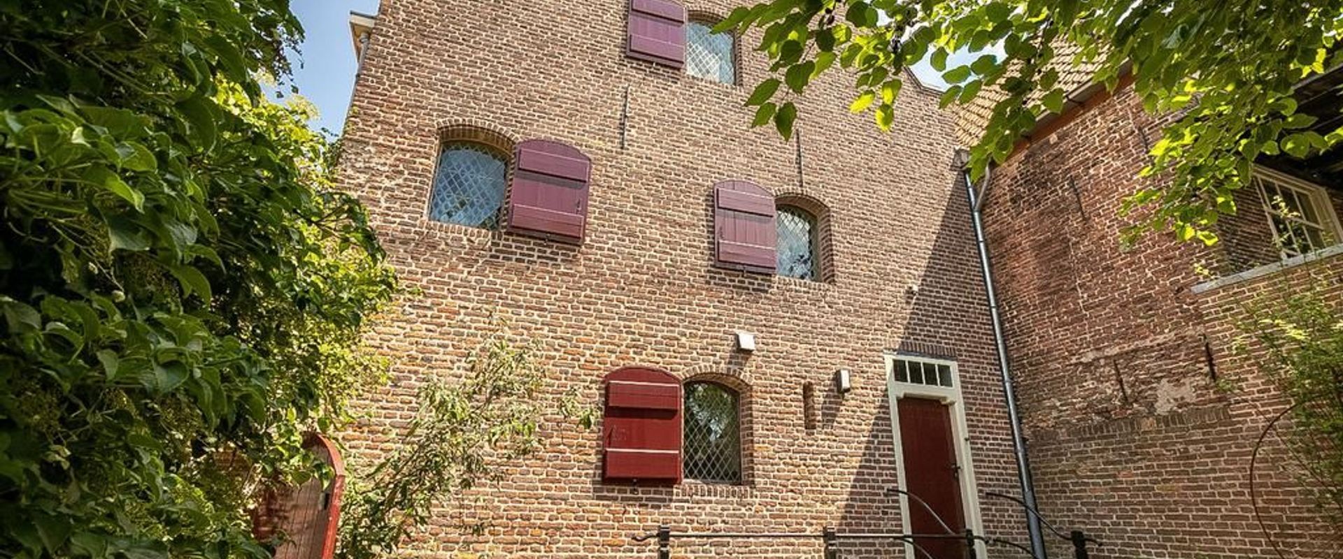 LEREN KIJKEN NAAR ARCHITECTUUR #1: WAAROM RAMEN VROEGER KLEINER WAREN
