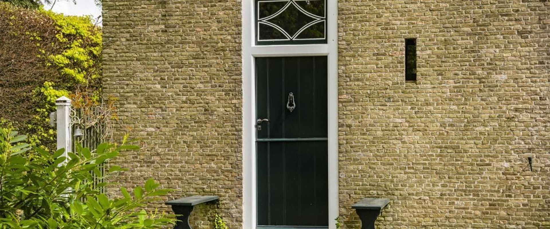 LEREN KIJKEN NAAR ARCHITECTUUR #15: HOE HERKEN JE OUDE BAKSTENEN? VAN KLOOSTERMOP TOT WAALTJE