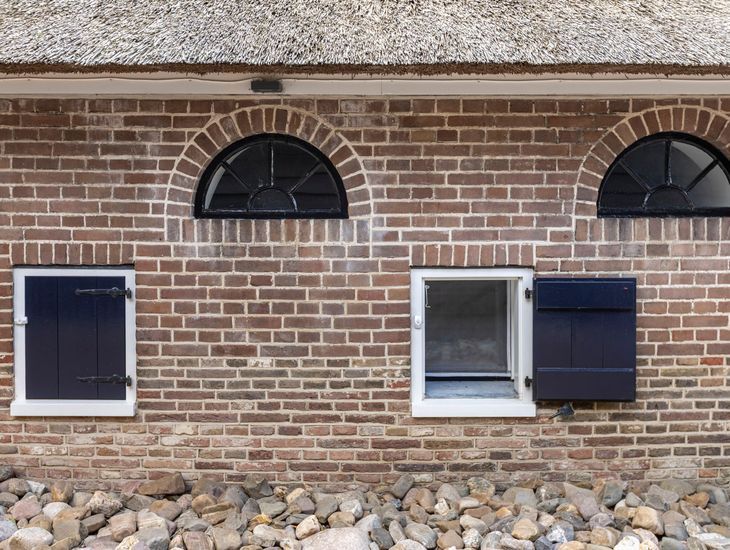LEREN KIJKEN NAAR ARCHITECTUUR #26: VOEGWERK HERKENNEN. WAAROM EEN VOEG SOMS BELANGRIJKER IS DAN DE BAKSTEEN