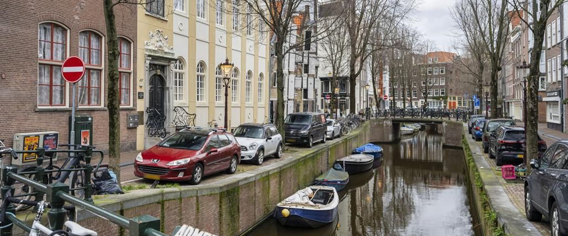 LEREN KIJKEN NAAR ARCHITECTUUR #35: BEERPUTTEN. DE SCHATKAMERS ONDER ONZE HUIZEN