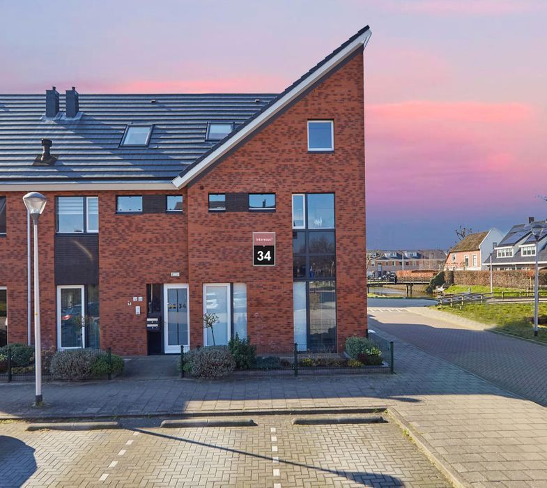 Rossinipad 34, Voorhout
