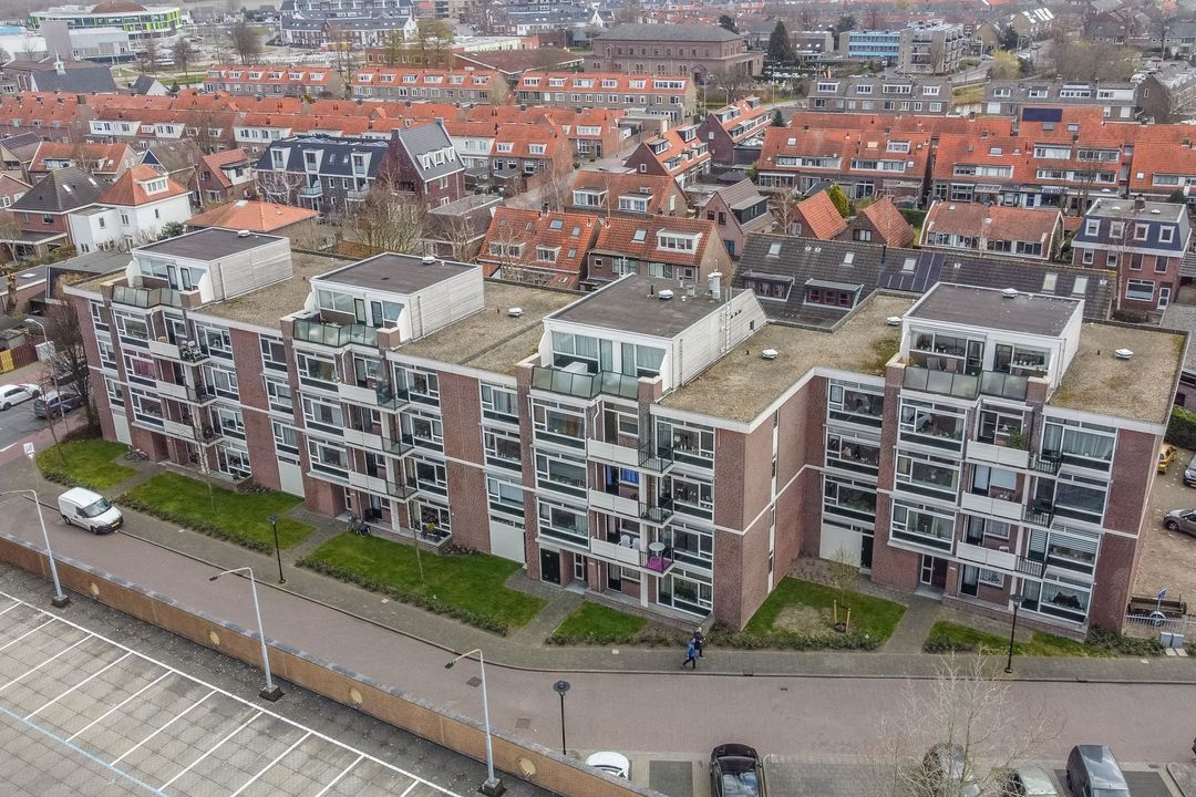 Koninginneweg 55, Lisse