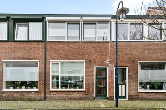 Bijdorpstraat 17, Sassenheim