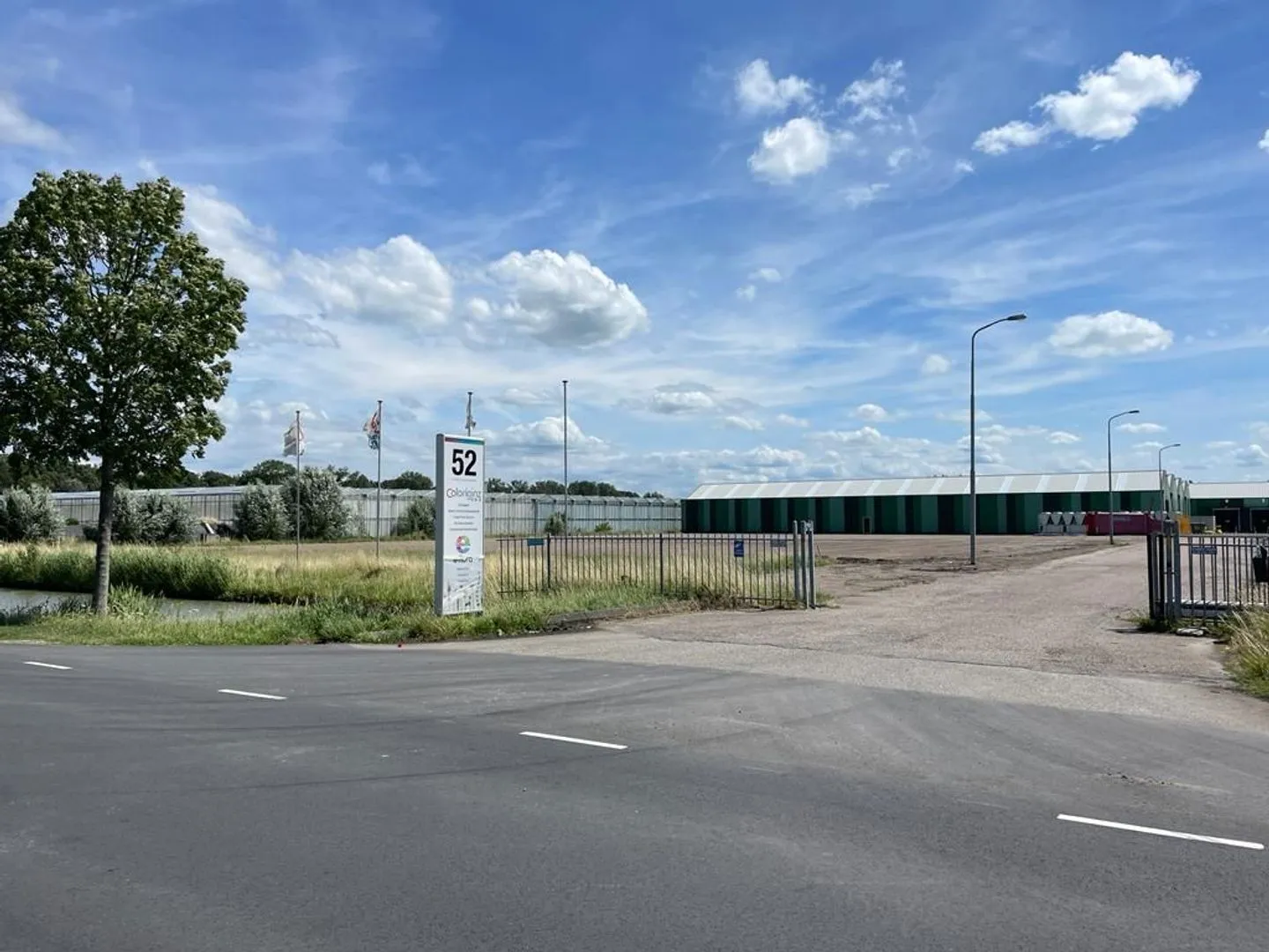 Bedrijfsruimte verhuurd aan Dutch Flower Group