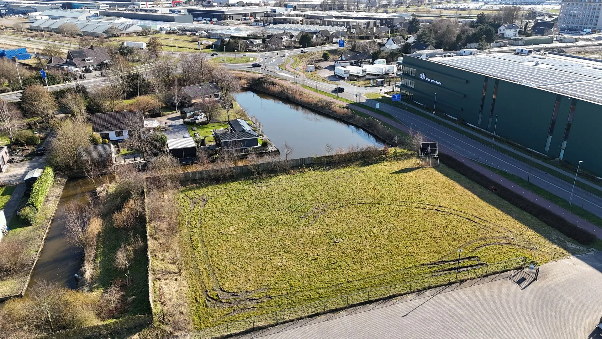 The Grand Vastgoed koopt bouwkavel in Aalsmeer