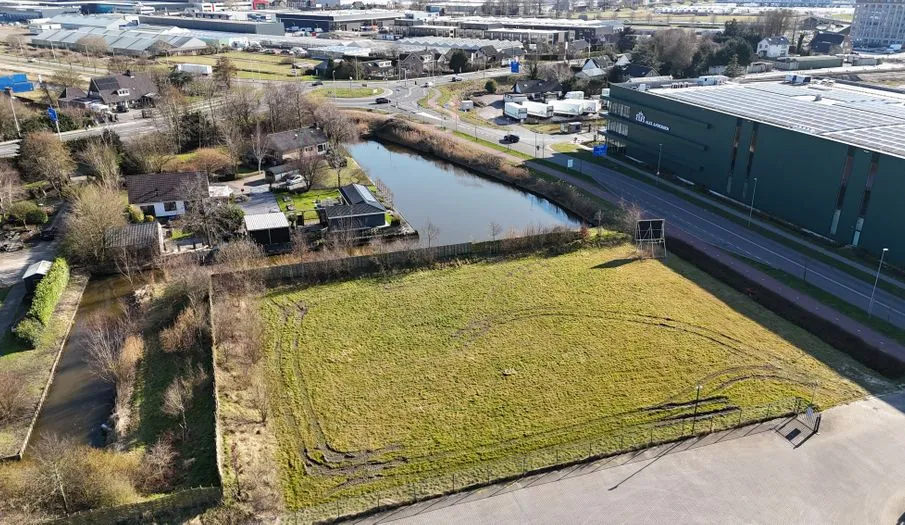 The Grand Vastgoed koopt bouwkavel in Aalsmeer