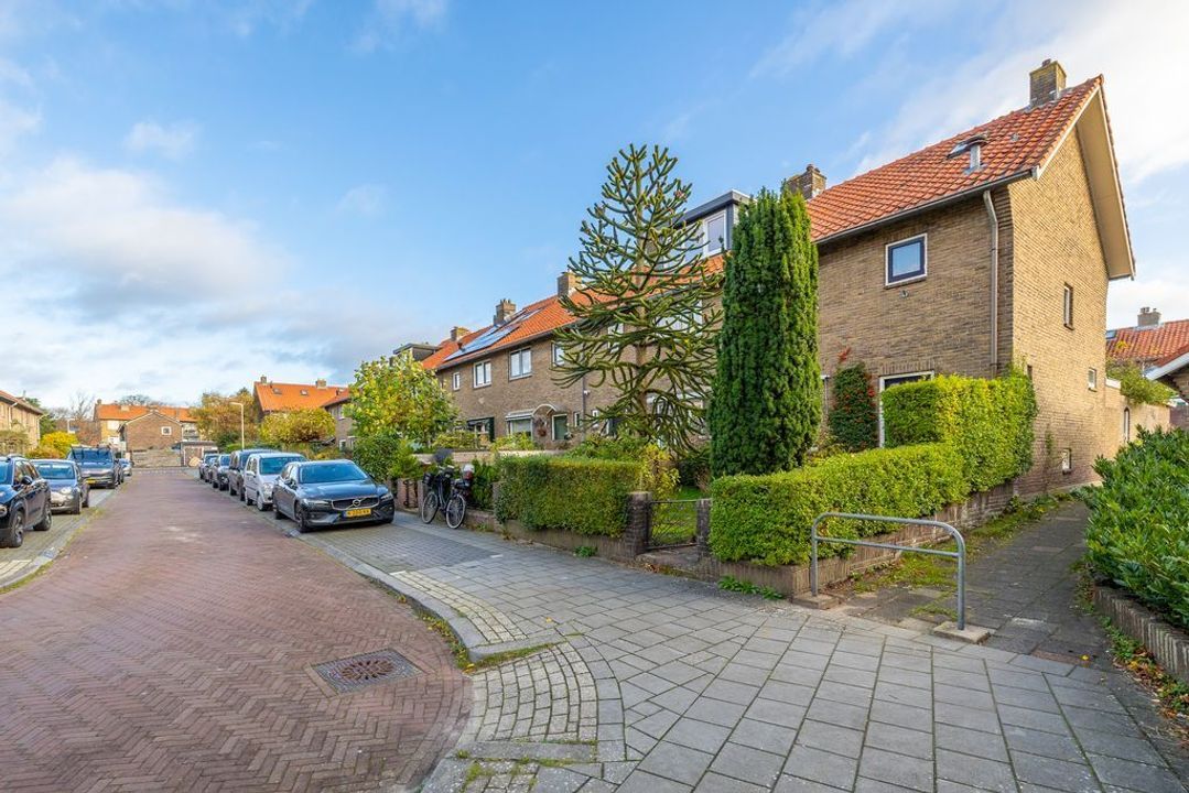 Elise Dammershof 15, Bussum