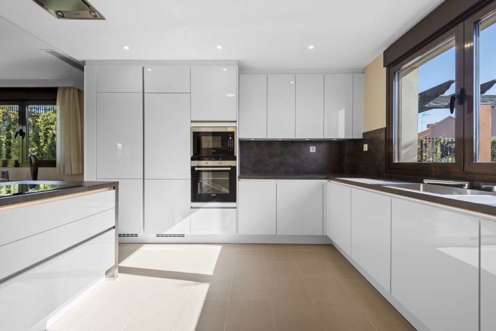 Azata Villas (Already Built), Manilva (Málaga) foto-15