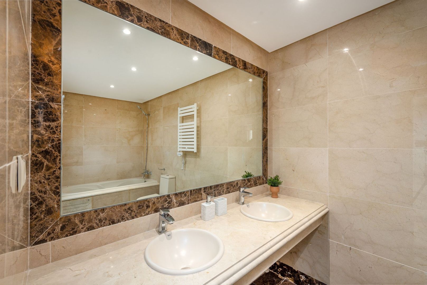 Azata Villas (Already Built), Manilva (Málaga) foto-27