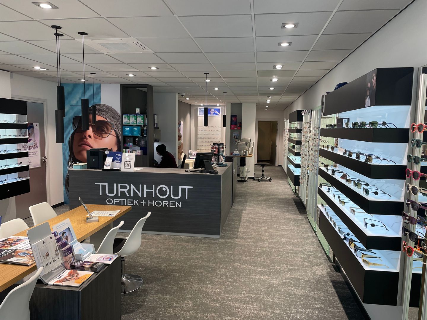 Zwart Janstraat 42 A, Rotterdam foto-1 blur