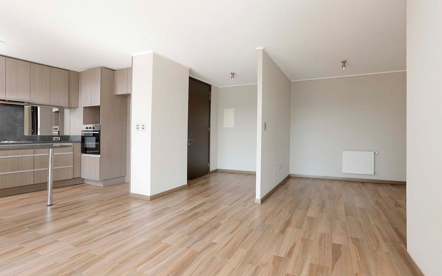 Augusto Villanueva, Santiago foto-1