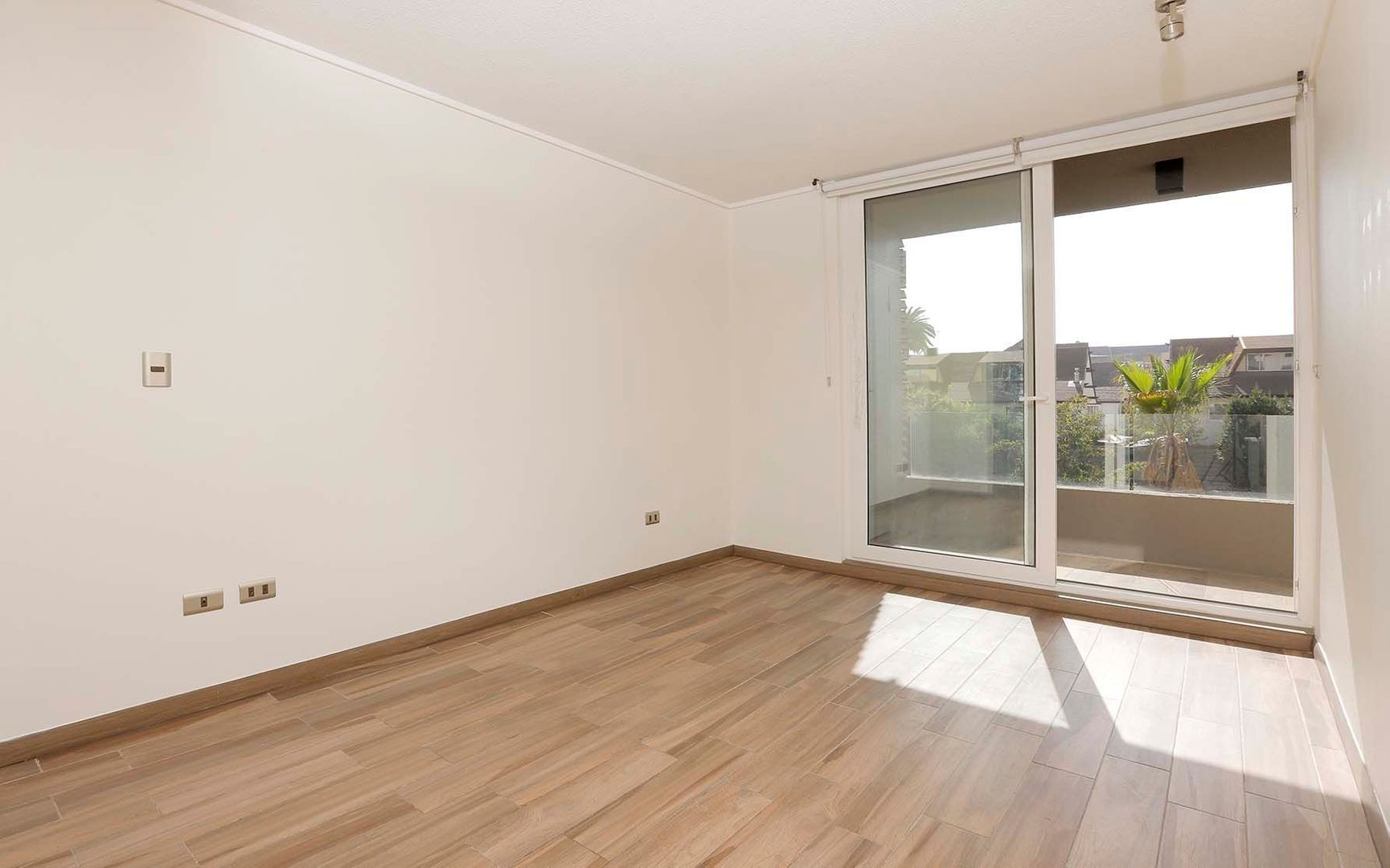 Augusto Villanueva, Santiago foto-9