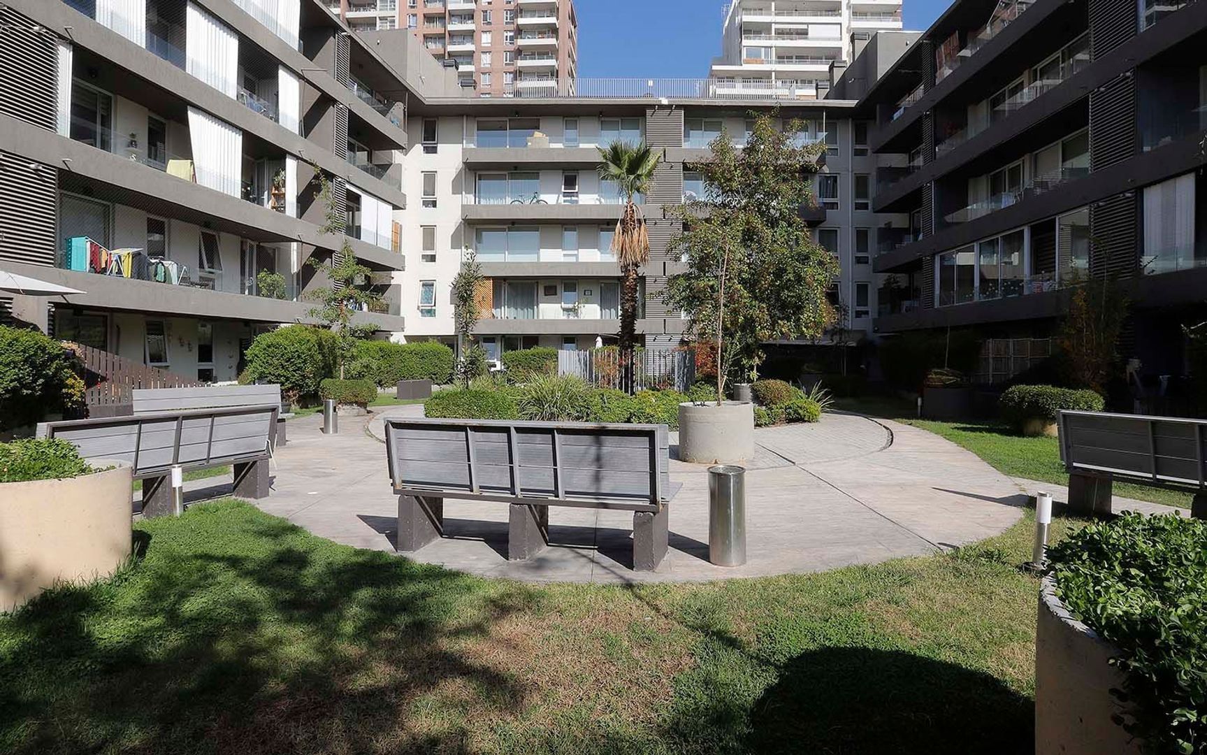 Augusto Villanueva, Santiago foto-13