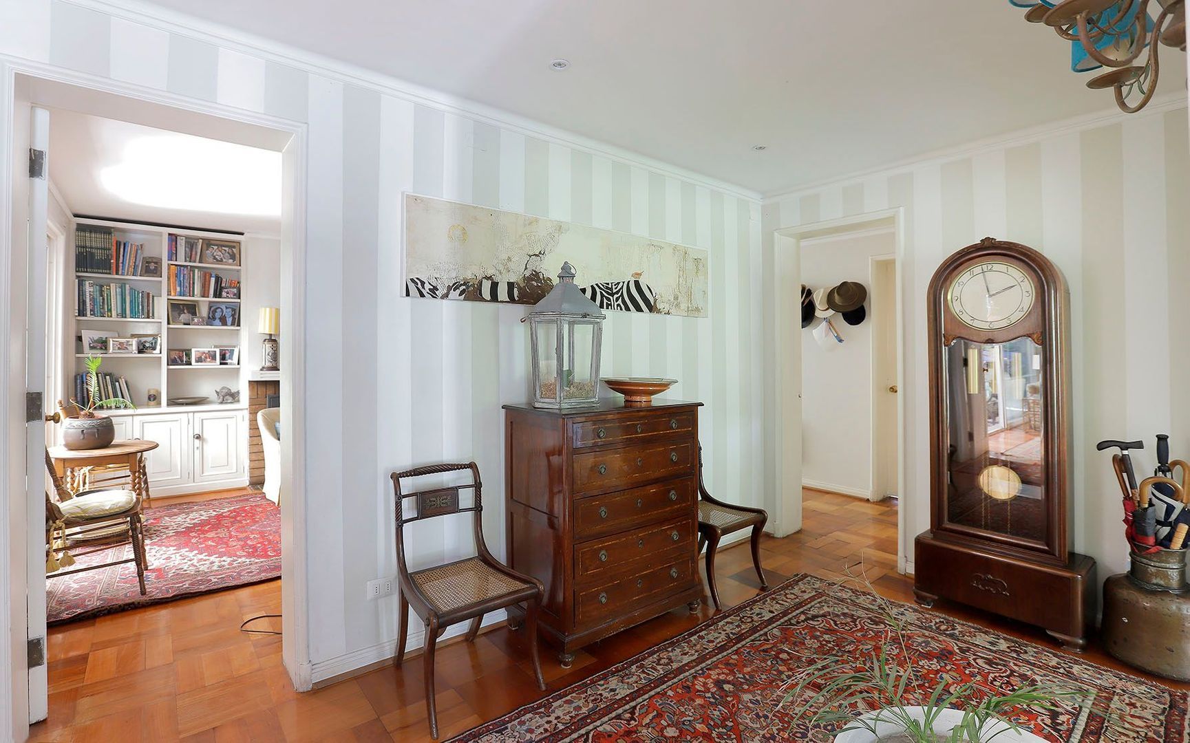 Burgos, Las Condes foto-2